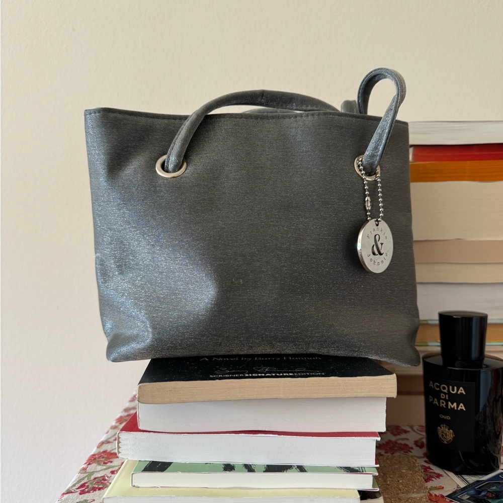 Y2K metallic silver 90s vintage purse, shoulder strap